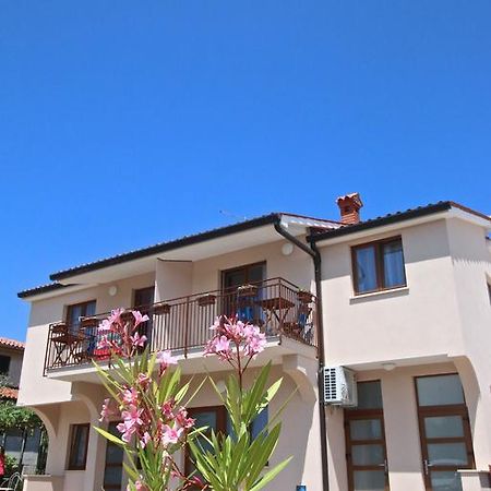 Solaria Apartments Porec Luaran gambar