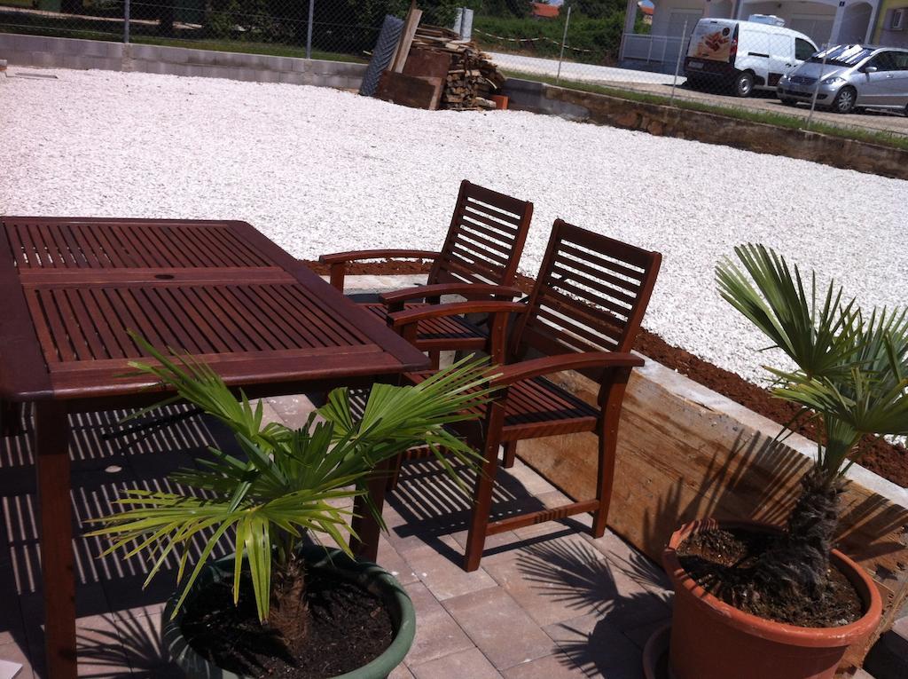 Solaria Apartments Porec Luaran gambar